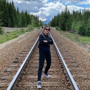 Meet your Posher, Cherry